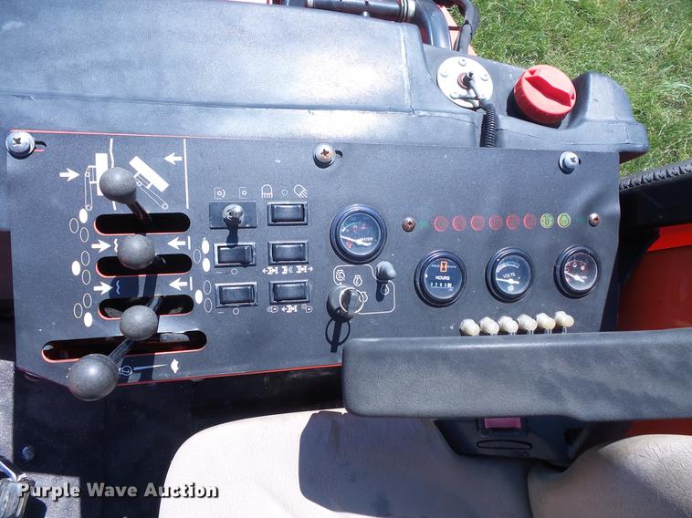 image for item DV9456 Jacobsen R311 mower