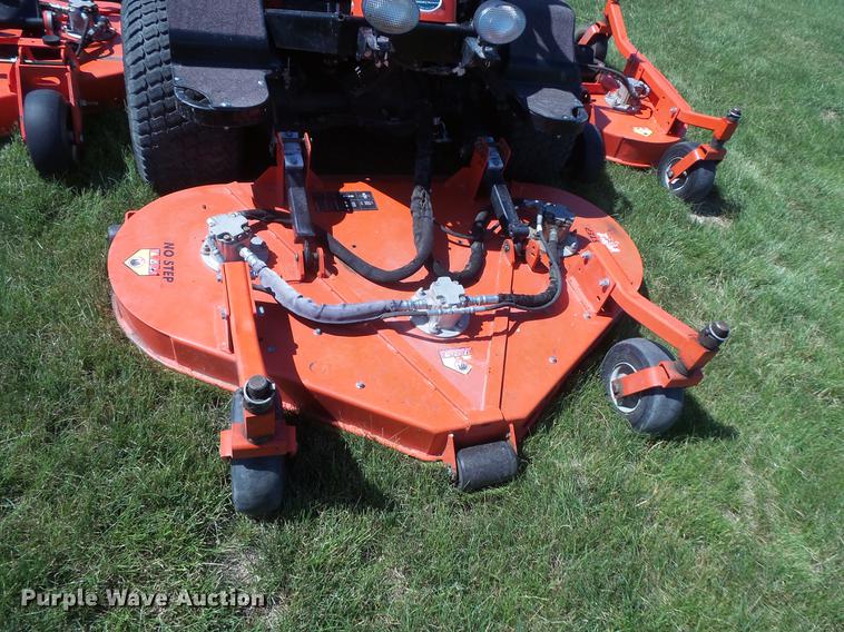 image for item DV9456 Jacobsen R311 mower