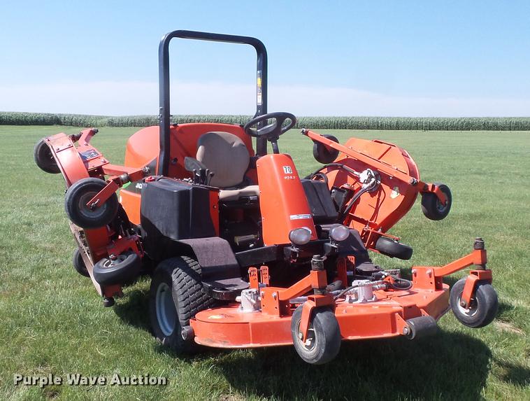 image for item DV9456 Jacobsen R311 mower