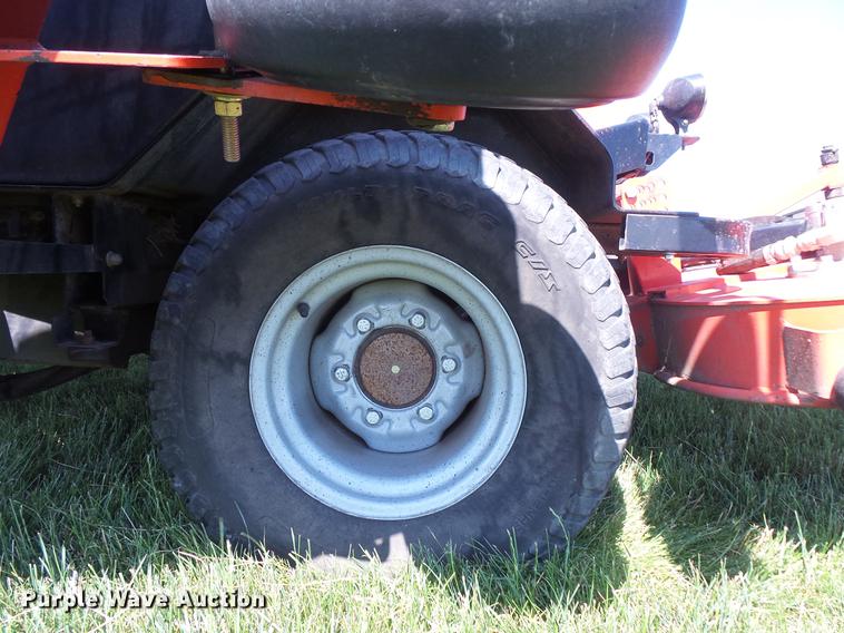 image for item DV9456 Jacobsen R311 mower