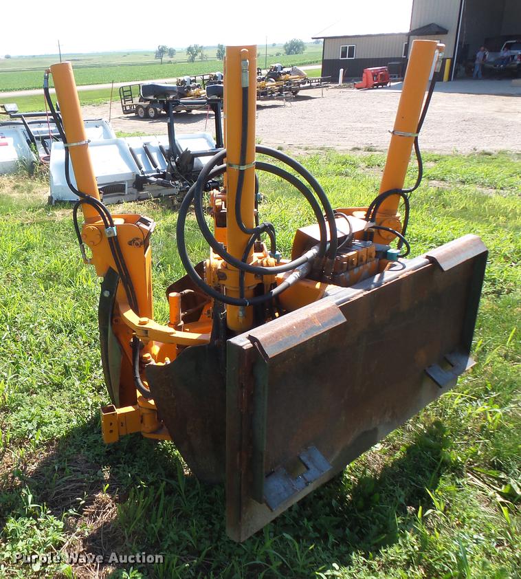 image for item DV9459 Optimal 850 skid steer tree spade