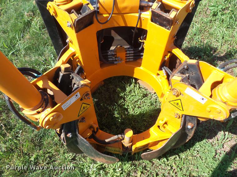 image for item DV9459 Optimal 850 skid steer tree spade