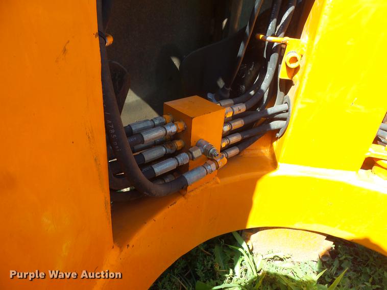image for item DV9459 Optimal 850 skid steer tree spade