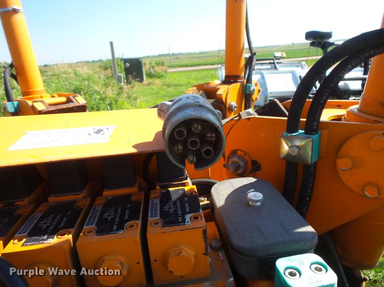 image for item DV9459 Optimal 850 skid steer tree spade