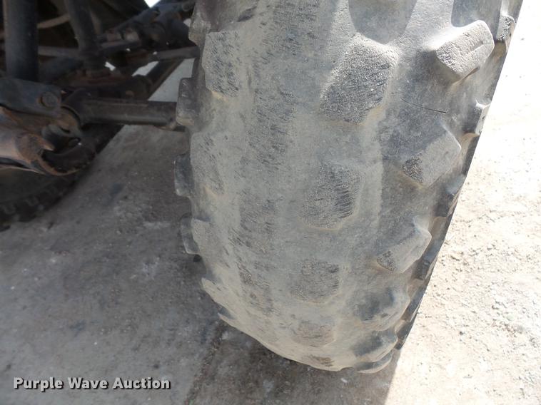 image for item DV9461 2001 Kawasaki Bayou 220 ATV