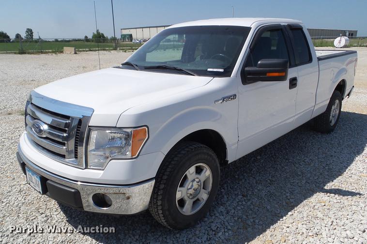 image for item DZ9404 2012 Ford F150 SuperCab pickup truck