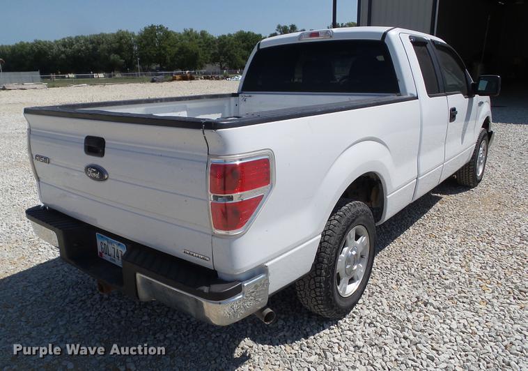 image for item DZ9404 2012 Ford F150 SuperCab pickup truck