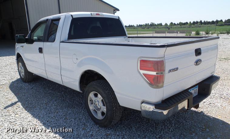 image for item DZ9404 2012 Ford F150 SuperCab pickup truck