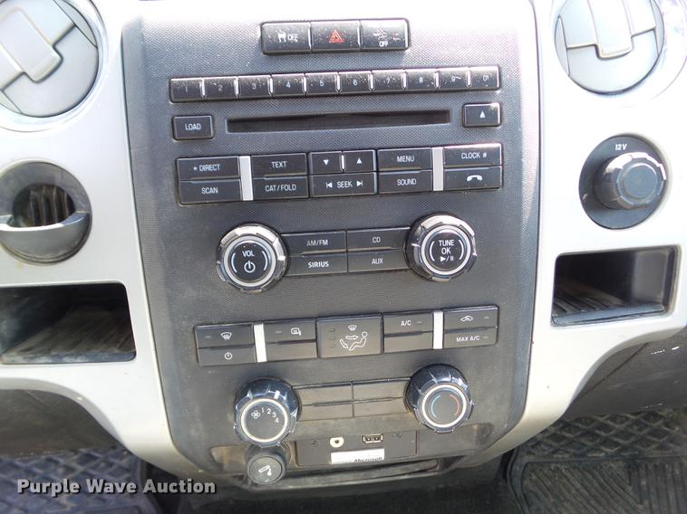 image for item DZ9404 2012 Ford F150 SuperCab pickup truck