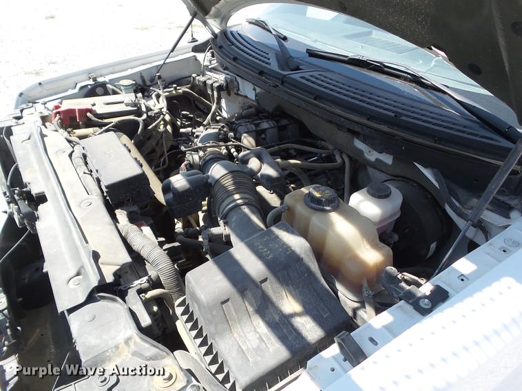 image for item DZ9404 2012 Ford F150 SuperCab pickup truck