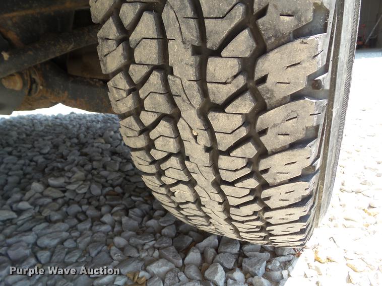 image for item DZ9404 2012 Ford F150 SuperCab pickup truck