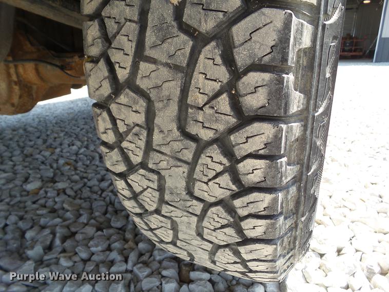 image for item DZ9404 2012 Ford F150 SuperCab pickup truck