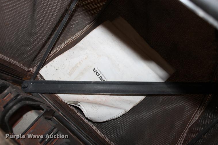 image for item DZ9870 Honda HRC216 commercial lawn mower