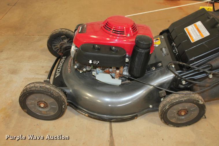 image for item DZ9870 Honda HRC216 commercial lawn mower