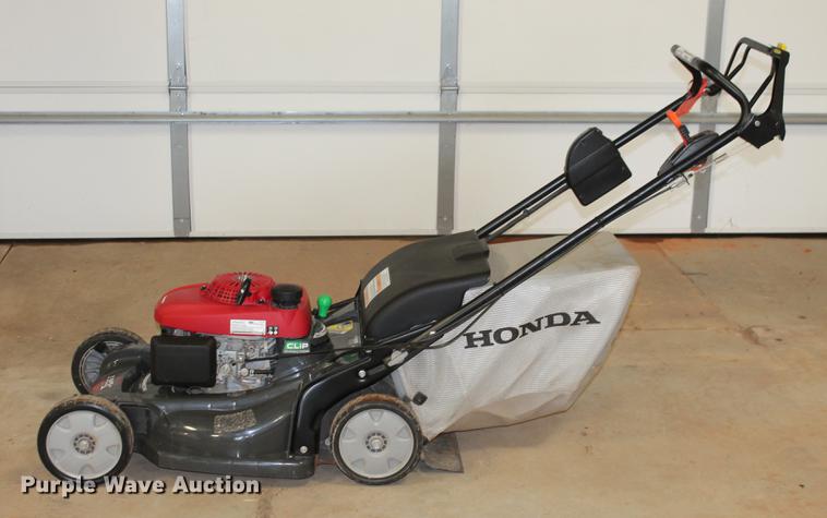 image for item DZ9875 Honda HRX217 lawn mower