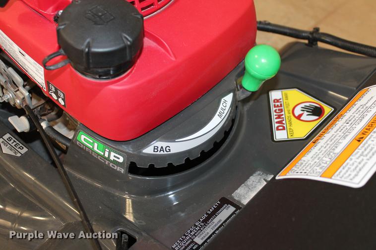 image for item DZ9875 Honda HRX217 lawn mower