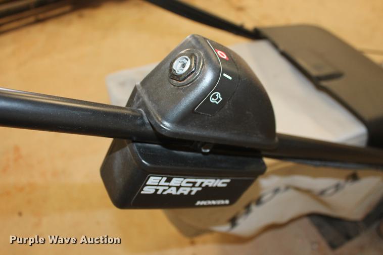 image for item DZ9875 Honda HRX217 lawn mower