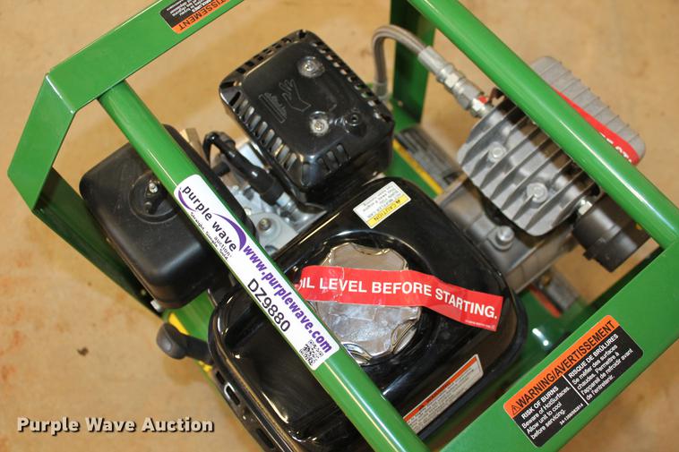 John Deere AC15GH air compressor in Bray, OK Item DZ9880 sold