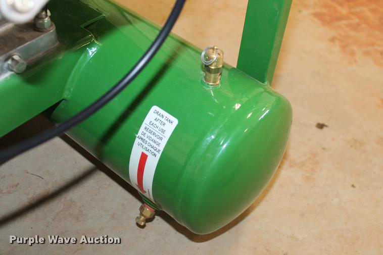 John Deere AC15GH air compressor in Bray, OK Item DZ9880 sold