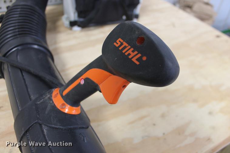 image for item DZ9884 Stihl BR450 blower