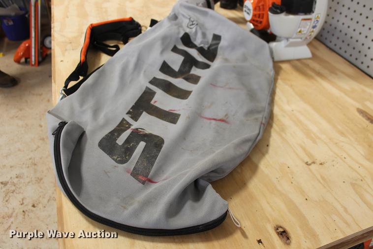 image for item DZ9885 Stihl SH86C blower