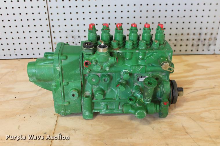 image for item DZ9940 John Deere RSE500497 fuel injection pump