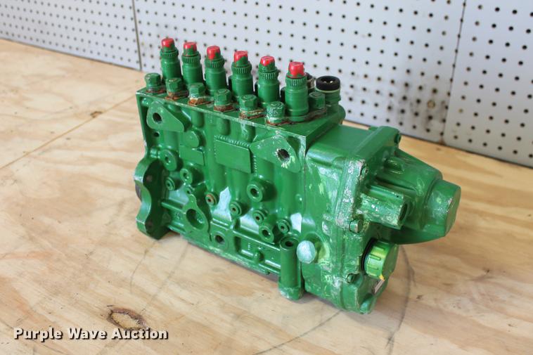 image for item DZ9940 John Deere RSE500497 fuel injection pump