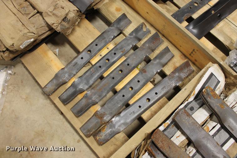 image for item DZ9968 John Deere parts and hardware