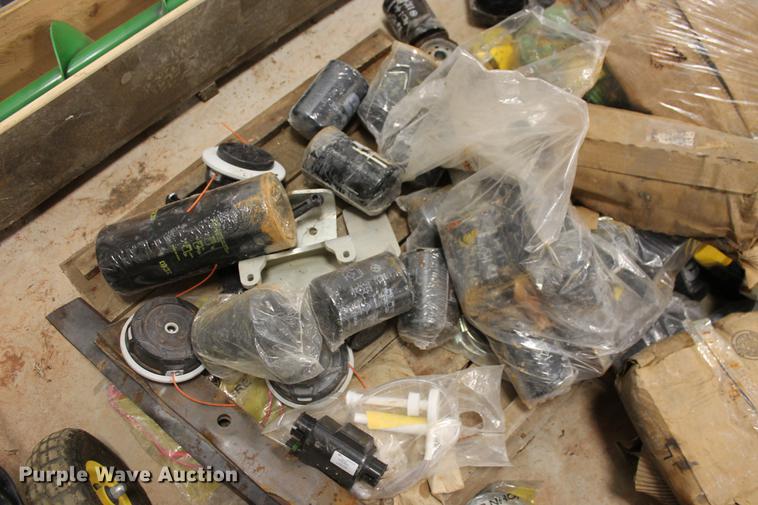 image for item DZ9968 John Deere parts and hardware