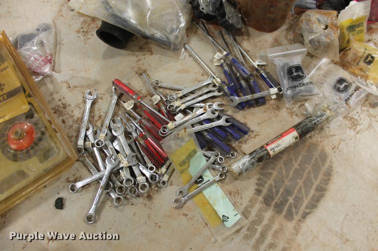 image for item DZ9968 John Deere parts and hardware