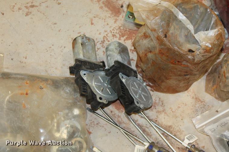 image for item DZ9968 John Deere parts and hardware