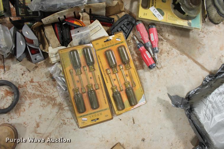 image for item DZ9968 John Deere parts and hardware