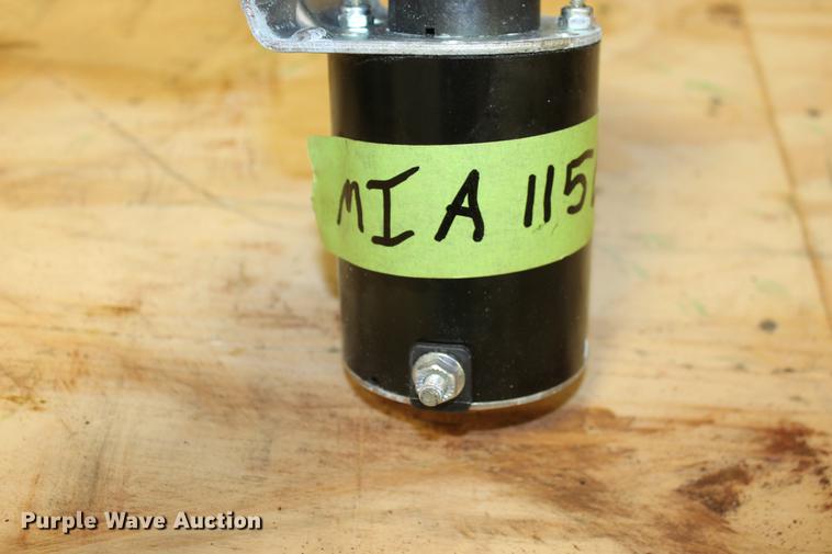 image for item DZ9968 John Deere parts and hardware