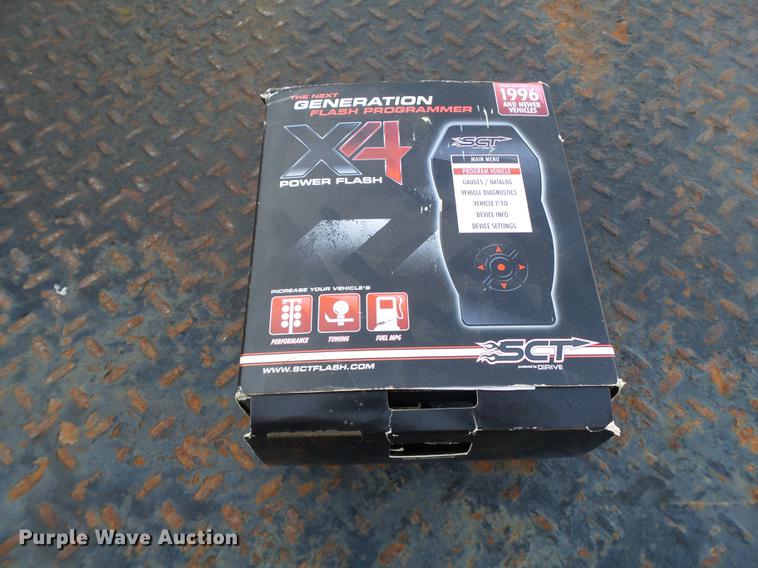 image for item EI9637 2008 Ford F350 Super Duty SuperCab bale bed pickup truck