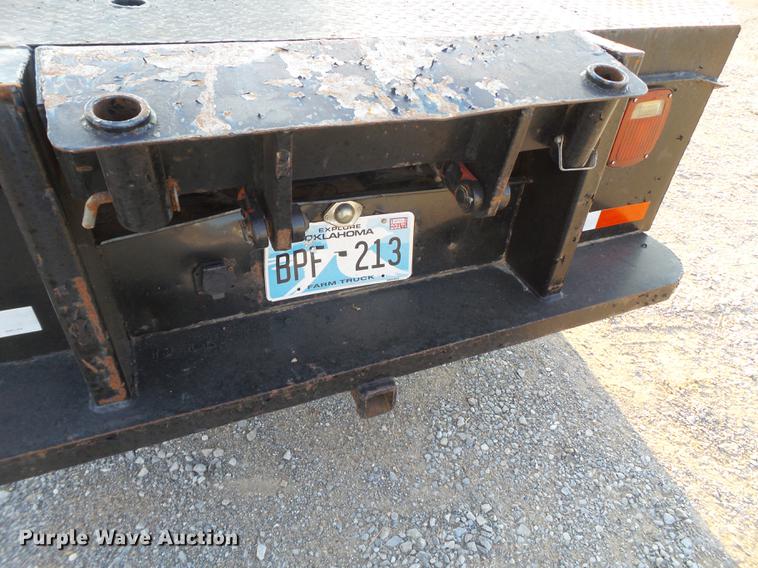 image for item EI9637 2008 Ford F350 Super Duty SuperCab bale bed pickup truck