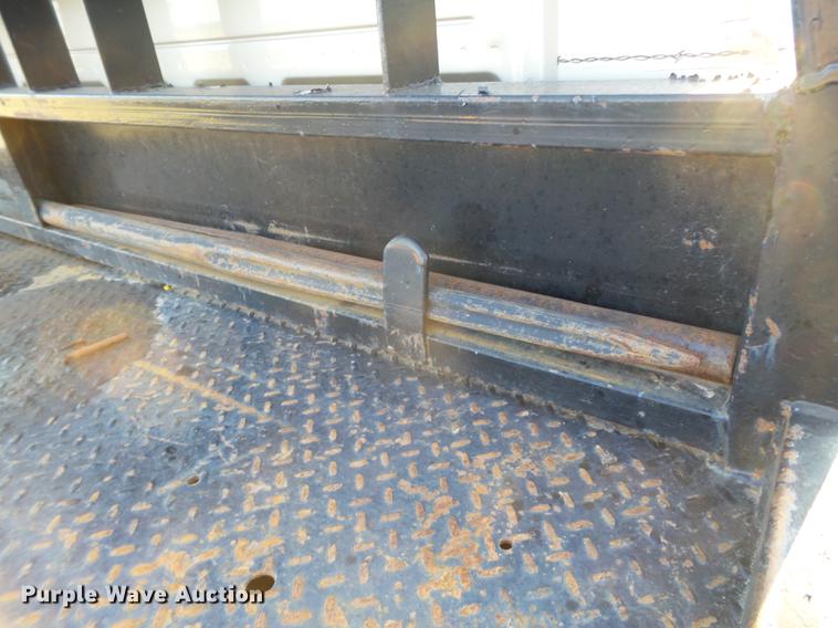 image for item EI9637 2008 Ford F350 Super Duty SuperCab bale bed pickup truck