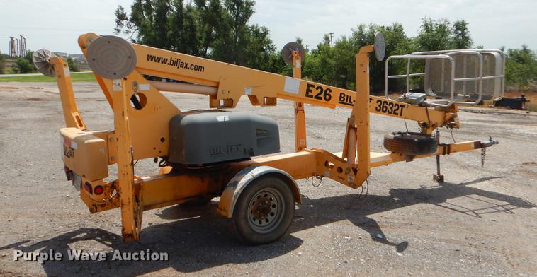image for item EK9622 2006 Biljax 3632T boom lift