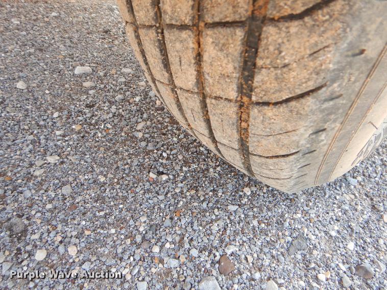 image for item EK9622 2006 Biljax 3632T boom lift