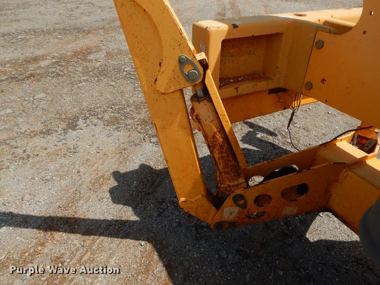 image for item EK9622 2006 Biljax 3632T boom lift