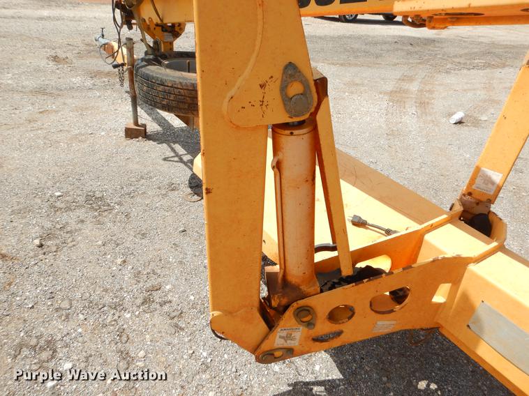 image for item EK9622 2006 Biljax 3632T boom lift