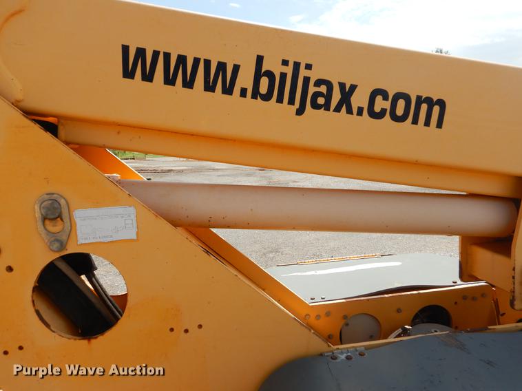image for item EK9622 2006 Biljax 3632T boom lift