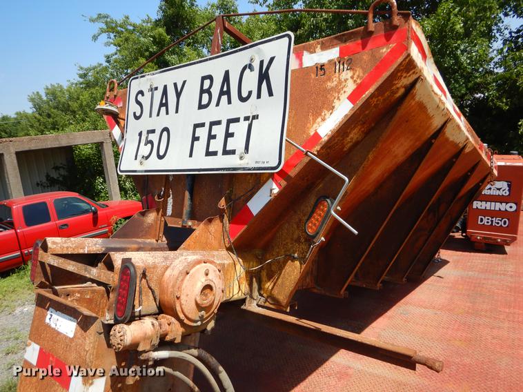 image for item EK9642 Swenson spreader