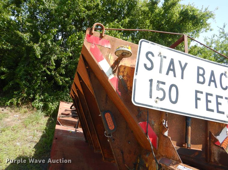 image for item EK9642 Swenson spreader