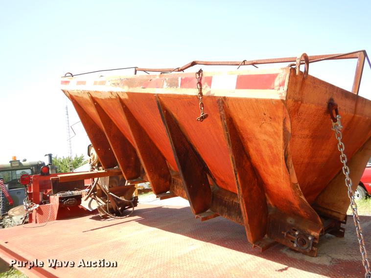 image for item EK9642 Swenson spreader