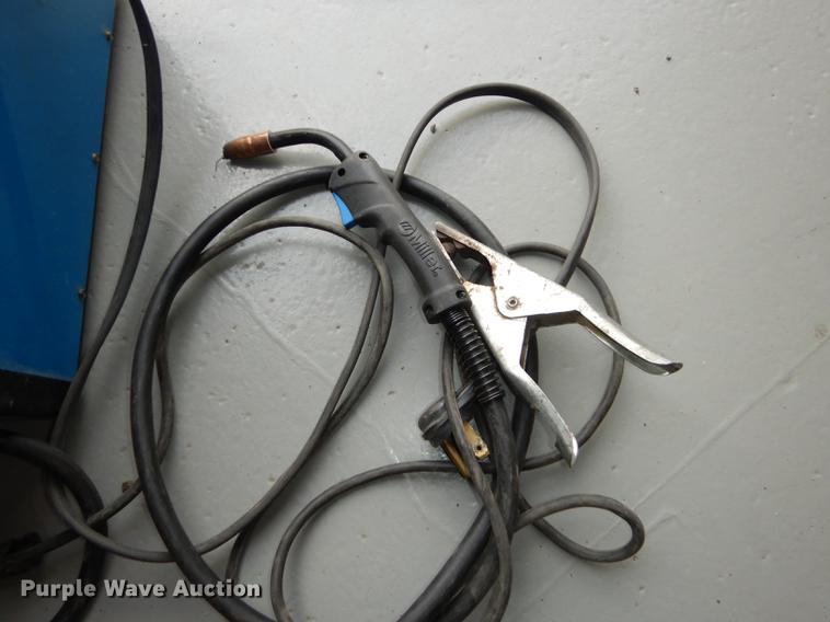 image for item EM9581 Miller Millermatic 180 wire welder