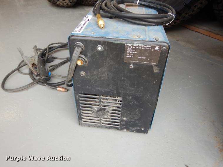 image for item EM9581 Miller Millermatic 180 wire welder