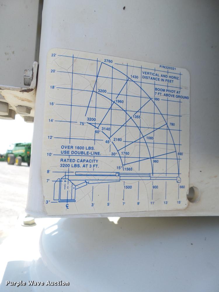 image for item EN9600 2001 Ford F450 Super Duty utility truck with crane