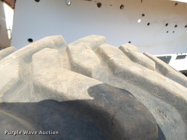 image for item EN9611 1996 Bobcat 763 skid steer