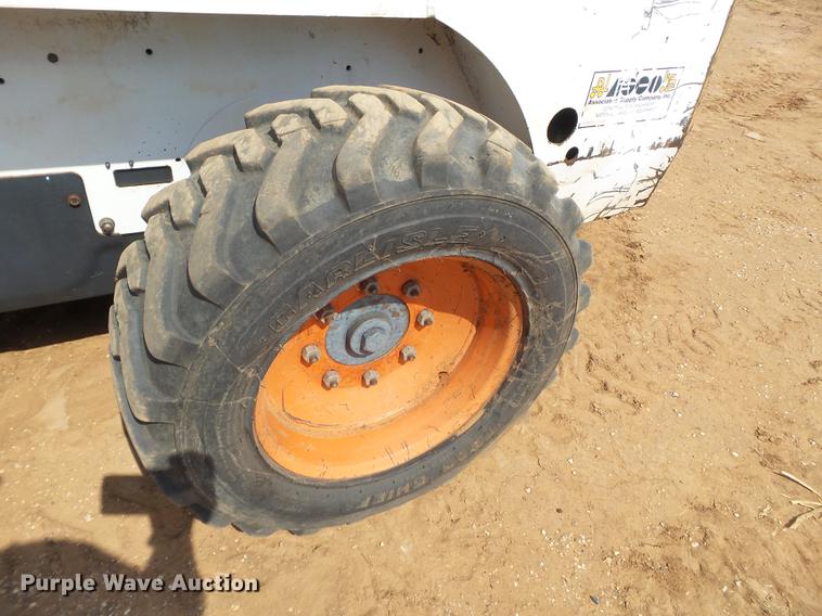 image for item EN9611 1996 Bobcat 763 skid steer