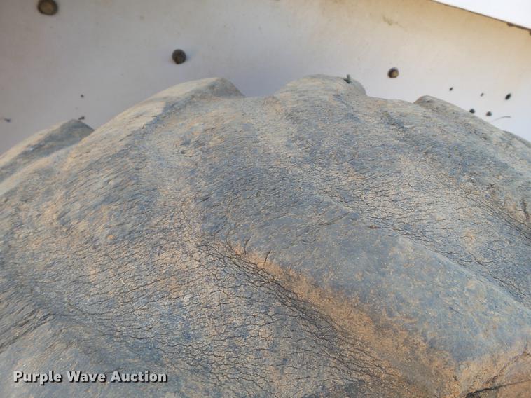 image for item EN9611 1996 Bobcat 763 skid steer